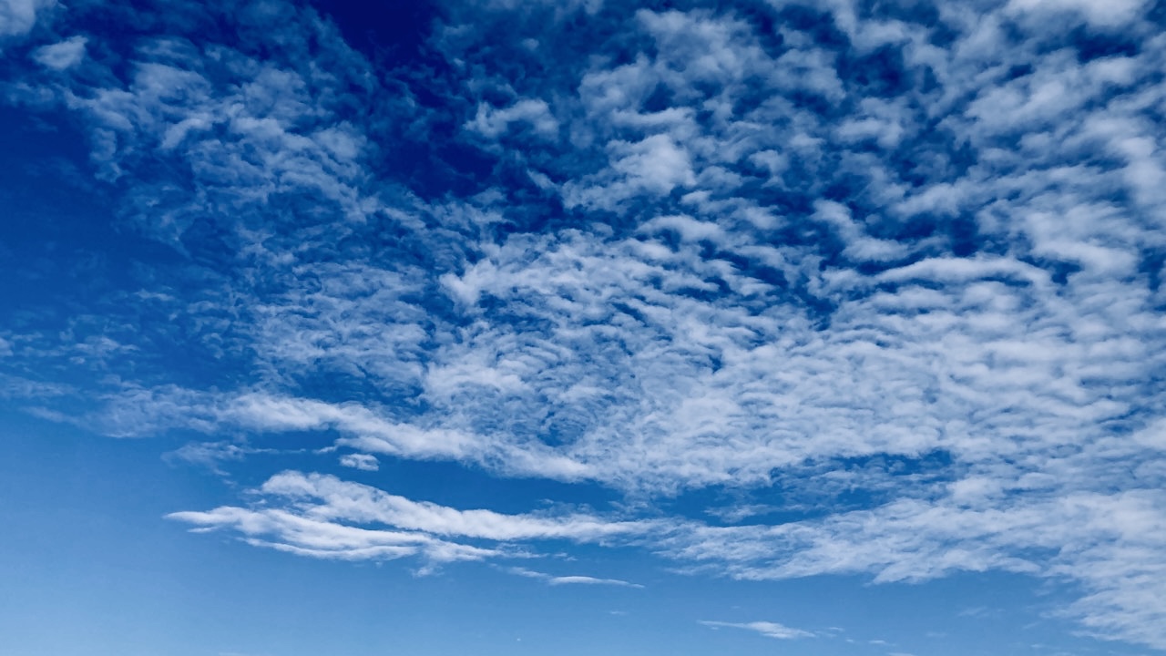 沖縄の青い空