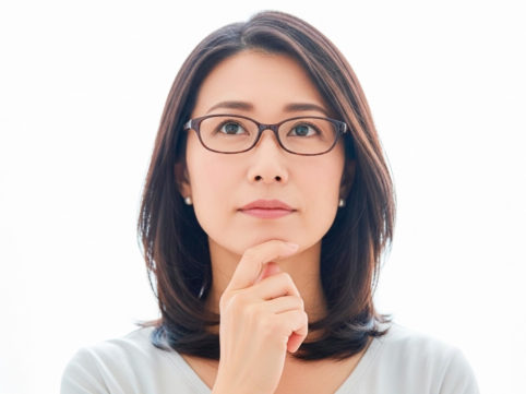 自問自答する女性 AI生成